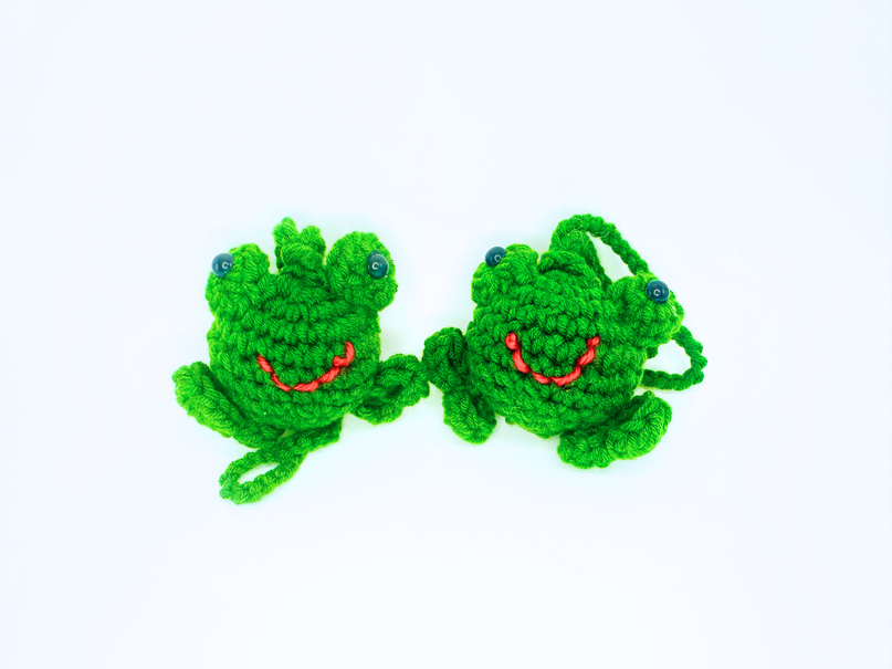 Gehaakte groene kikkertjes